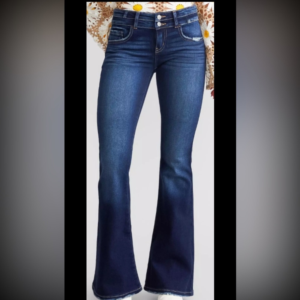 Kancan Signature Jeans - Size 25 with a 35 inseam